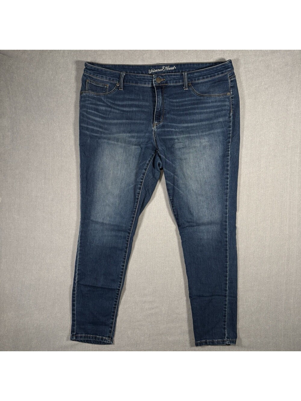 Universal Thread Mid Rise Jegging Jeans Women’s 16W Blue Med Wash Stretch